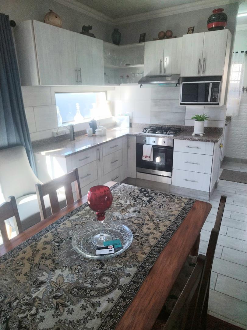2 Bedroom Property for Sale in Dana Bay Western Cape